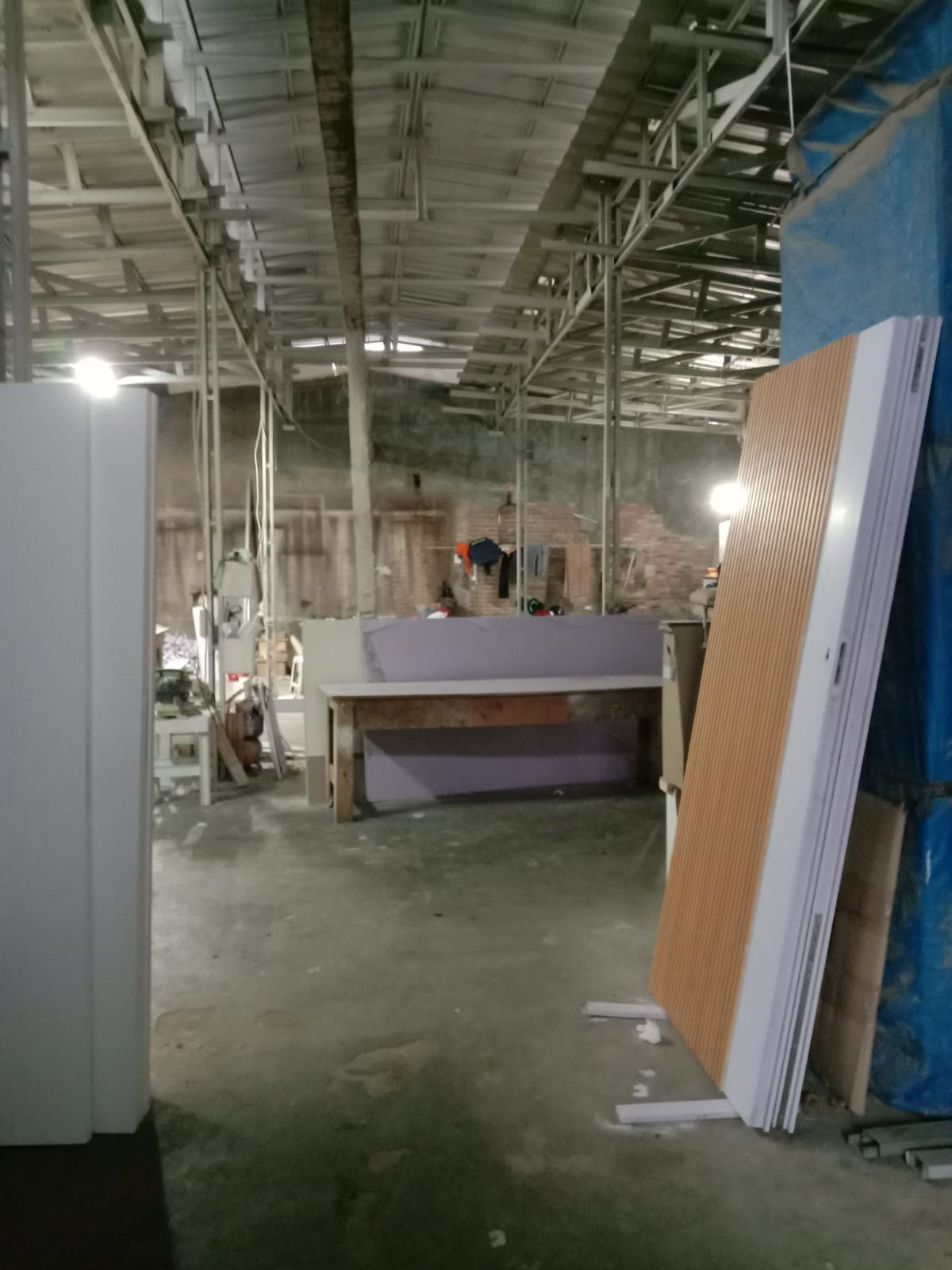 Proses produksi di berlin furniture